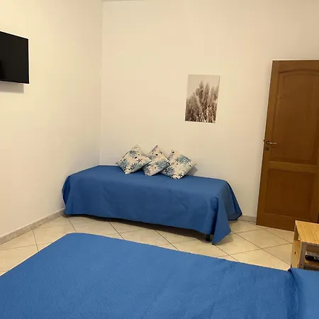 Casa Maruzzella ליפארי