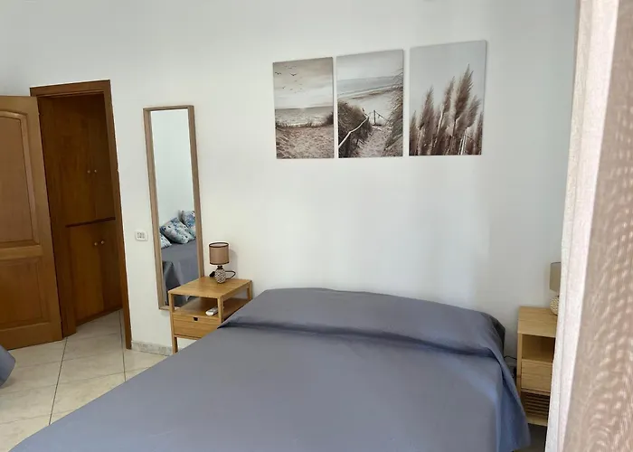 Casa Maruzzella ليباري